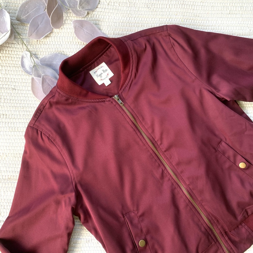 Urban outfitters burgundy bomber jacket H-010